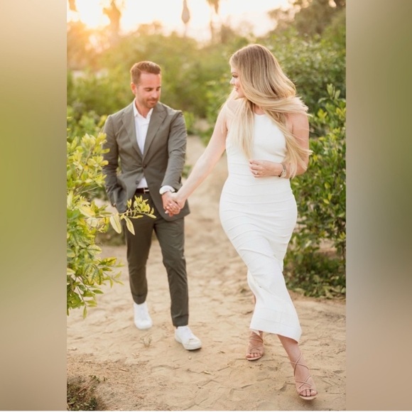 Herve Leger - White Halter Icon Gown size Small. - Picture 3 of 11